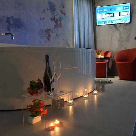 Suite28 บรินดิซิ ภายนอก รูปภาพ