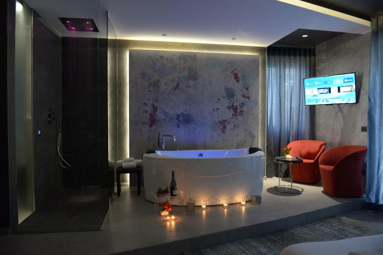Suite28 บรินดิซิ ภายนอก รูปภาพ