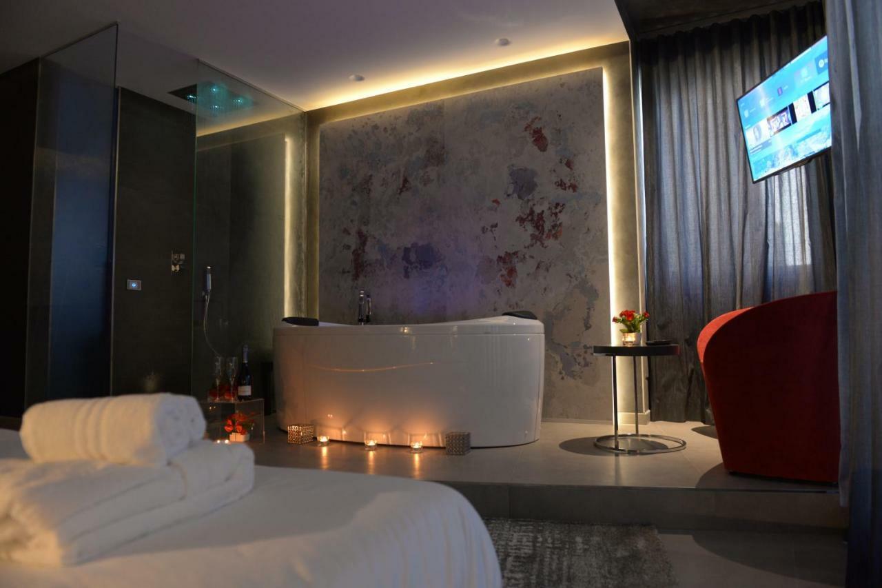 Suite28 บรินดิซิ ภายนอก รูปภาพ