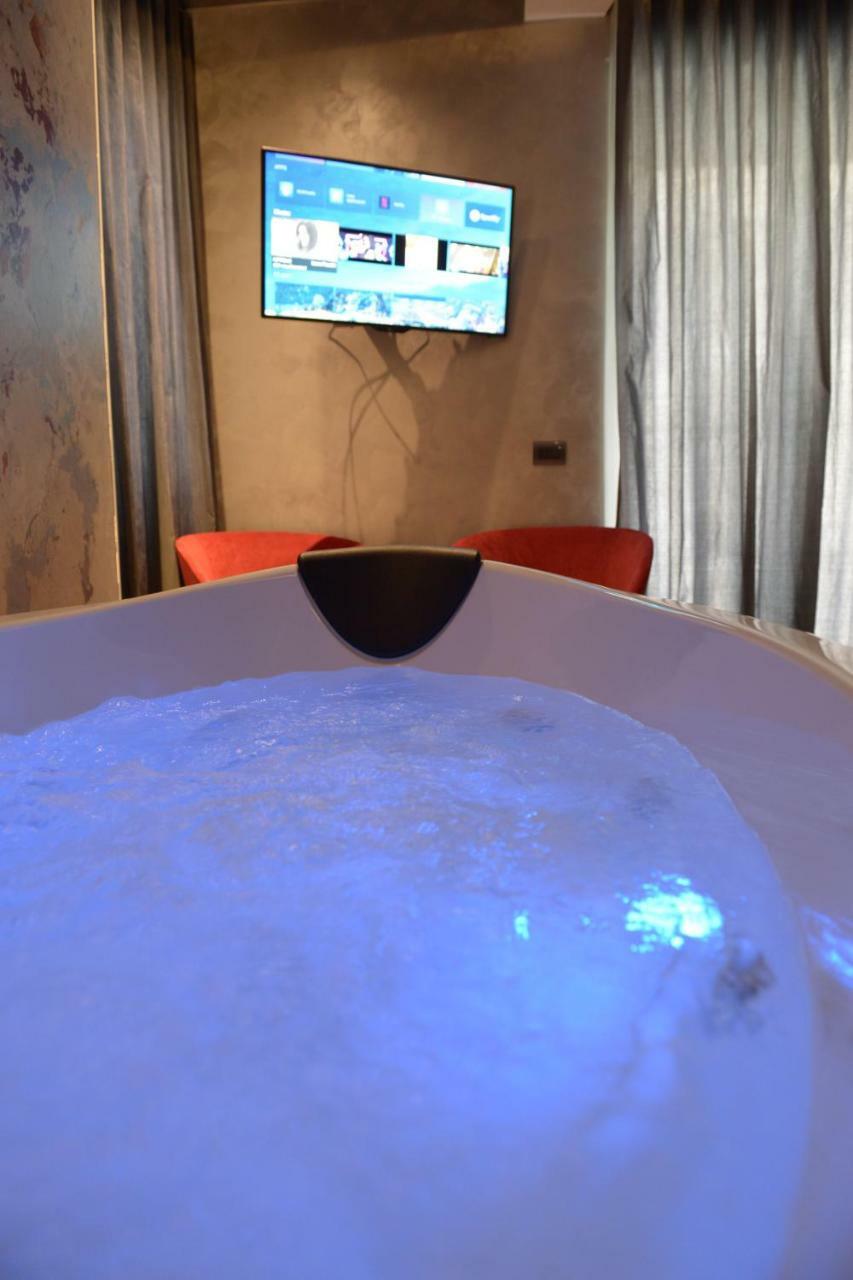 Suite28 บรินดิซิ ภายนอก รูปภาพ