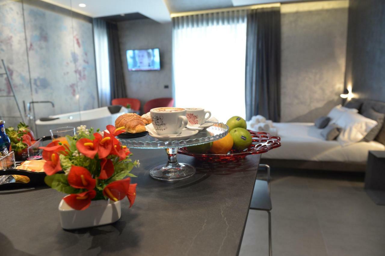 Suite28 บรินดิซิ ภายนอก รูปภาพ
